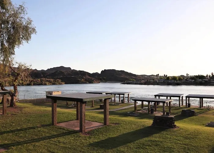 Castle Rock 95, Private Boat Launch And River Front Park, Perfect Family Get-away! *