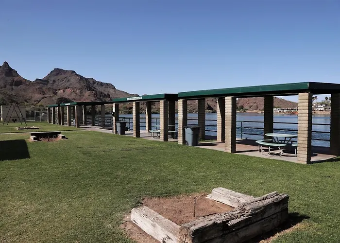 Castle Rock 95, Private Boat Launch And River Front Park, Perfect Family Get-away! Dom wakacyjny *